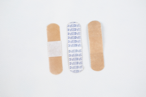 چسب زخم اسپی