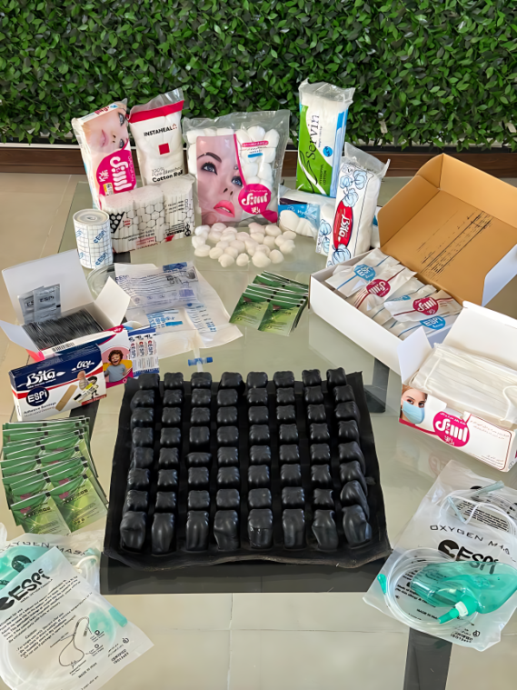 گوشه ای از محصولات پزشکی و بهداشتی ESPI اسپی اشراق دیباج- ماسک صورت-تشکچه ویلچیر- پدالکلی- دستمال مرطوب- چسب زخم- پنبه هیدروفیل غیر استریل- پنبه جاذب پزشکی- پنبه توپک- cotton balls- سوند اکسترنال- کیسه ادرار- urine bag 